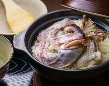 鯛の土鍋ごはん